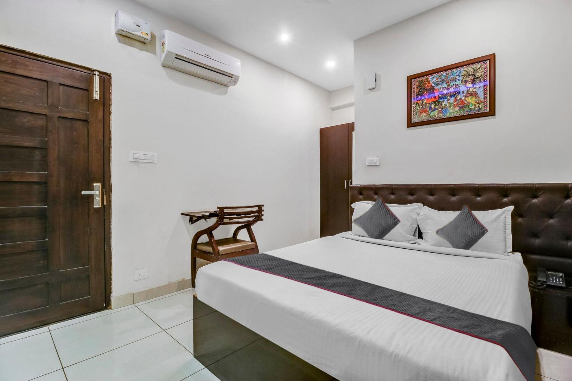 Collection O Galaxy Suites ไฮเดอราบัด ภายนอก รูปภาพ