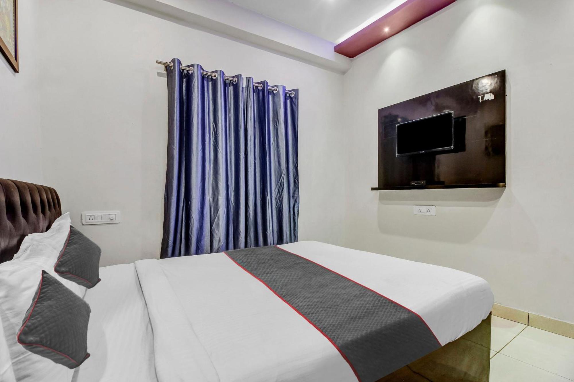 Collection O Galaxy Suites ไฮเดอราบัด ภายนอก รูปภาพ